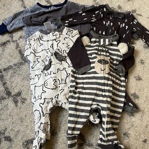 Lot of Newborn Footies